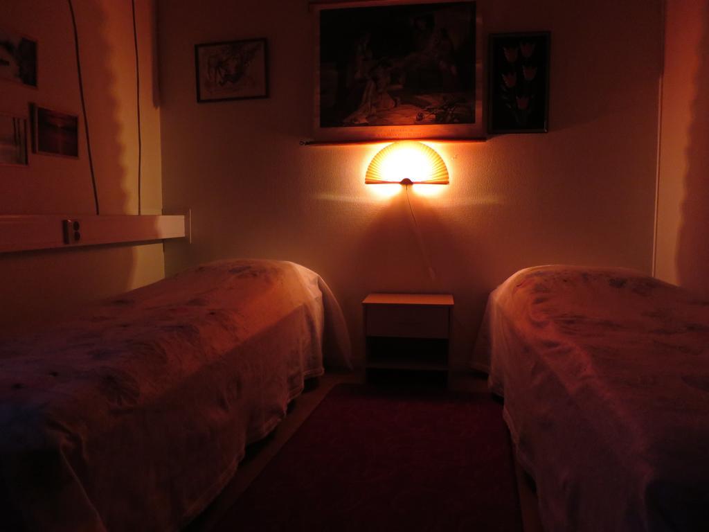 Dessans Cafe & Logi Hotel Pello Quarto foto